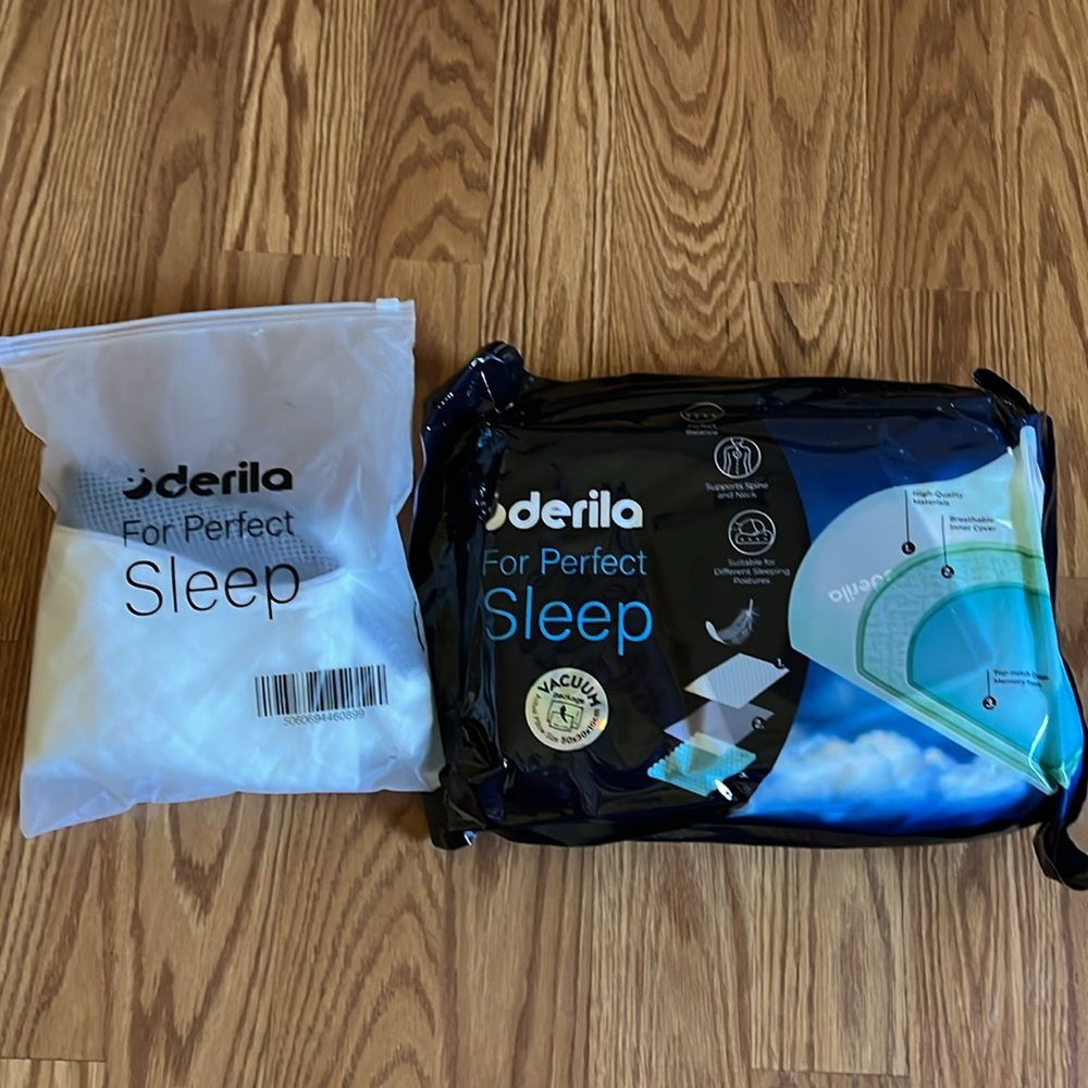 Derila pillow + Derila pillowcase